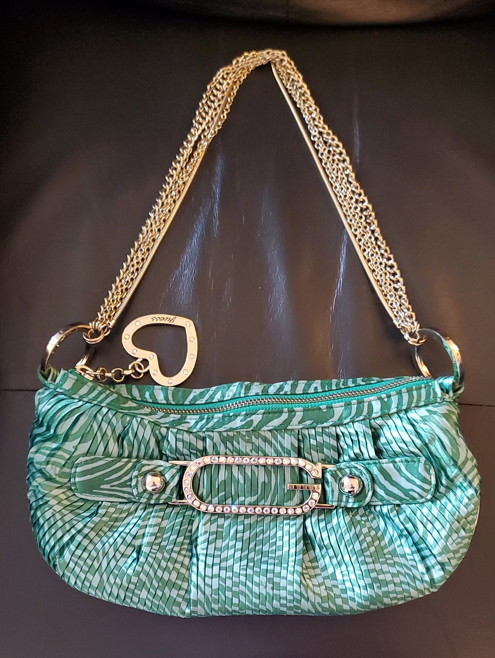 Vintage GUESS Green PLEATED Satin Silver Tone Chain Handle Shoulder Bag Purse